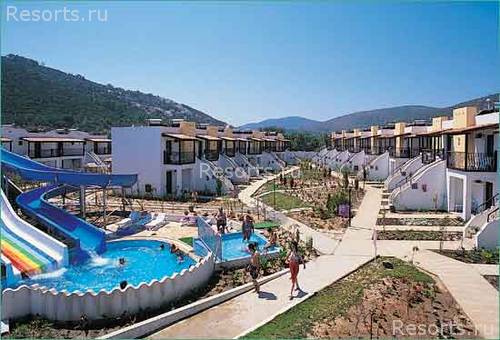Izer Beach Club 13